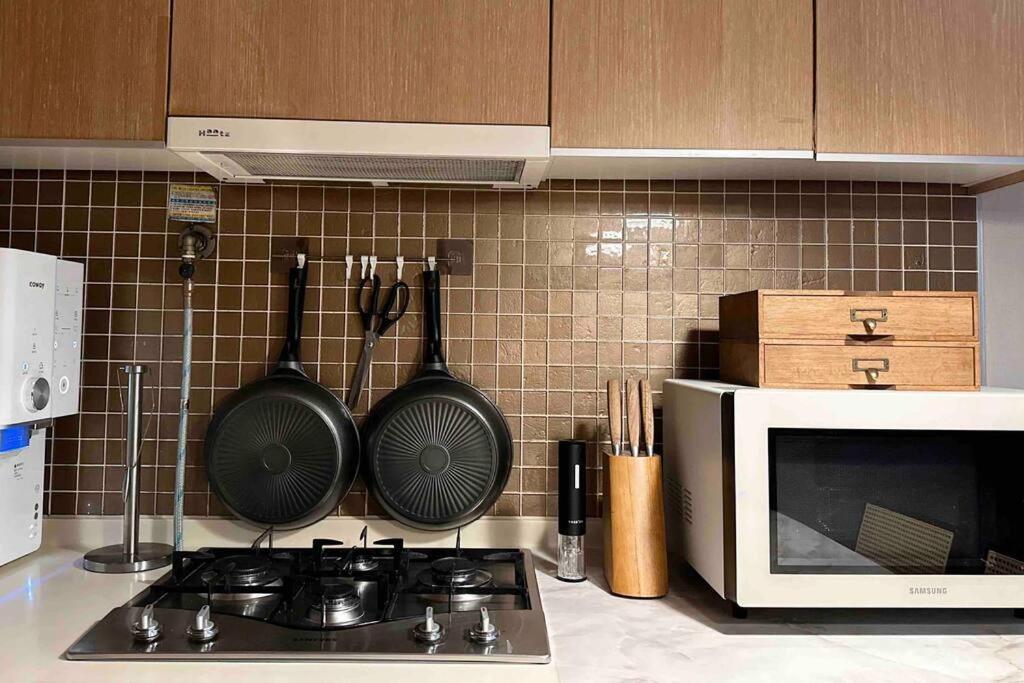 Apartemen Elegant In Seoul's Vibrant Core!